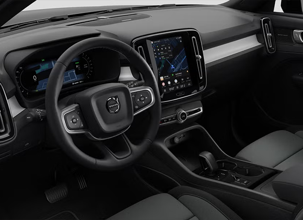 Intérieur raffiné du Volvo XC40 micro-hybride avec sellerie haut de gamme